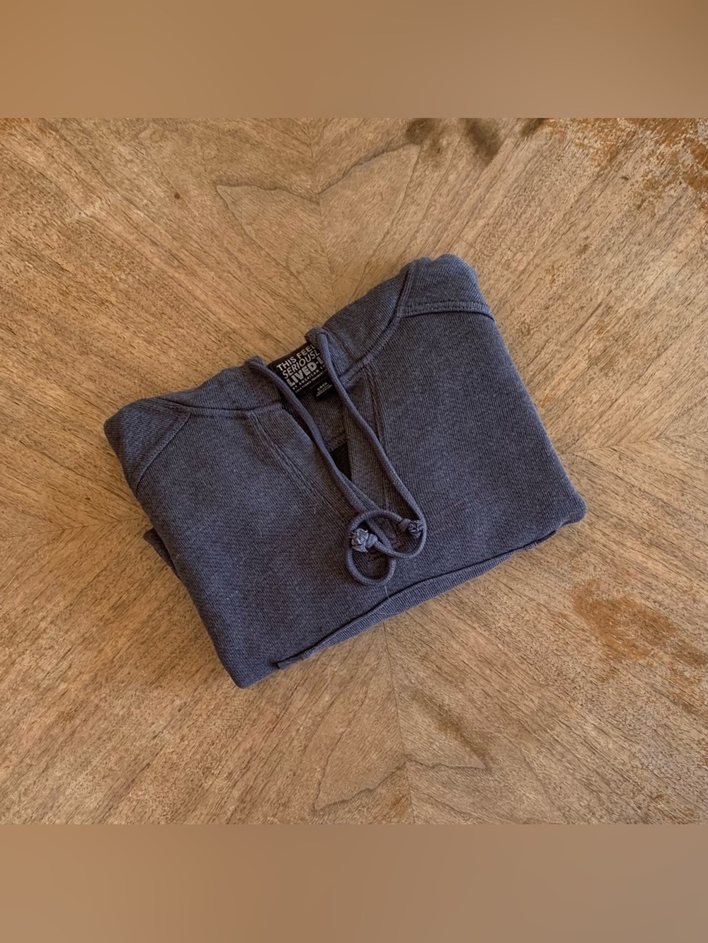 AE Shrunken Grey Crop Sweatshirt
